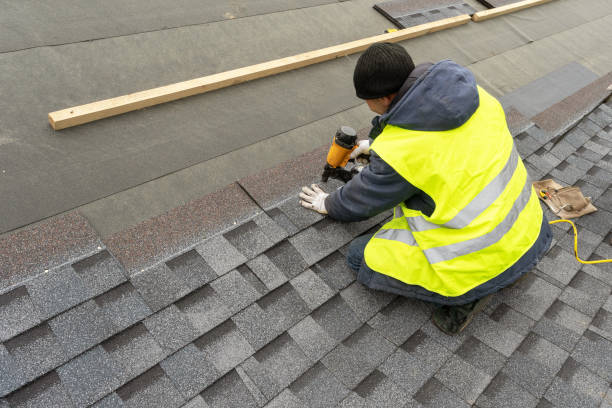 Best Emergency Roof Repair  in Gowanda, NY